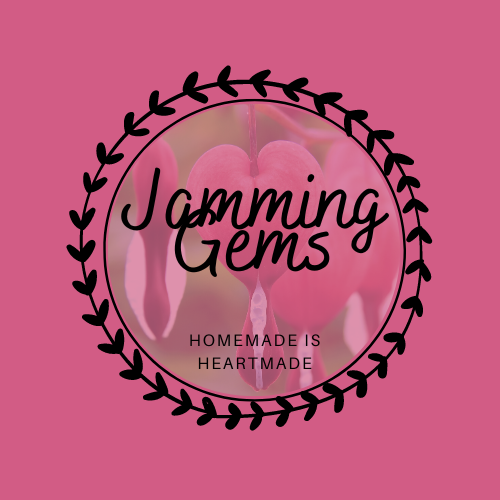 Julina's Jamming Gem Tutoring logo